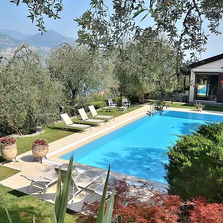 Dismero With Pool *